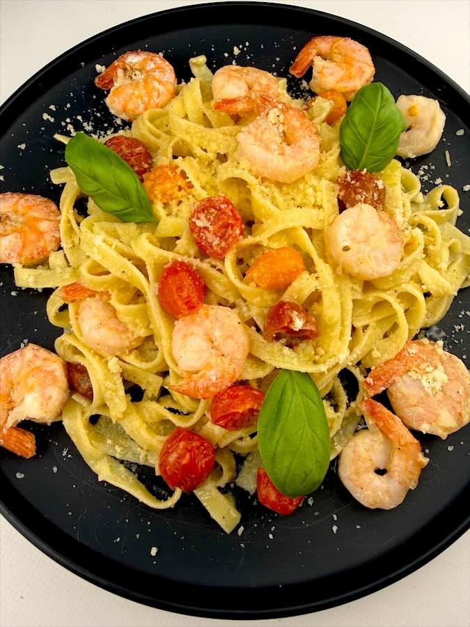 Makaron tagliatelle z krewetkami